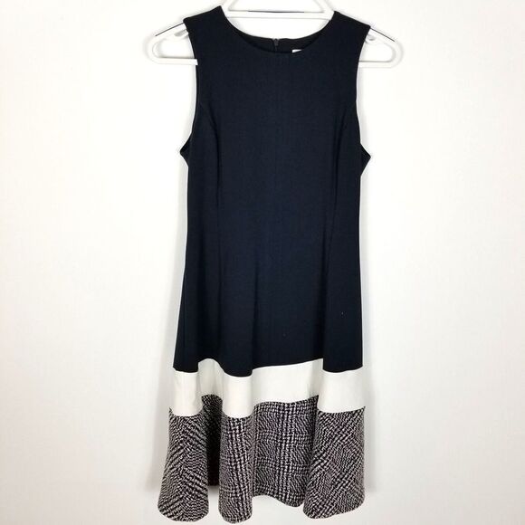 Eliza J Women Knit Sleeveless dress size 4 Navy White Plaid - Picture 1 of 9